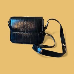 Elegant Black Women’s Crossbody Bag Faux Leather